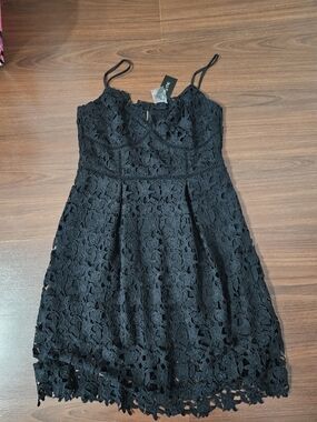 City Chic Black Floral Lace Mini Dress with Spaghetti Straps